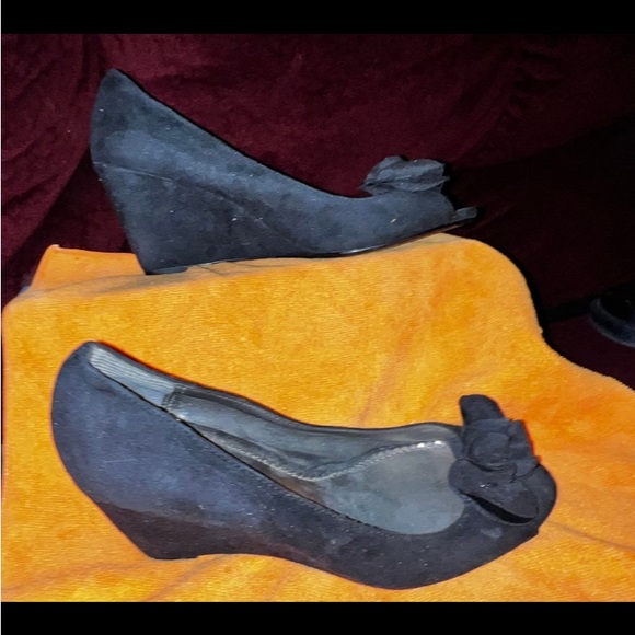 Dress shoes with a bow - Picture 3 of 5